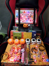 Load image into Gallery viewer, Halloween Kids Toy hamper Set.
