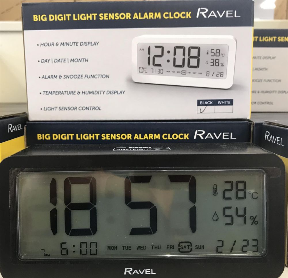 Ravel Big Digit Light Sensor Alarm Clock Black RCD005.3